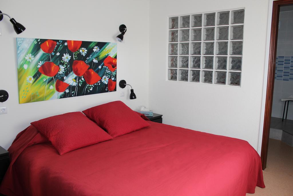 Hostel Casa Lucas Charneca  Ruang foto