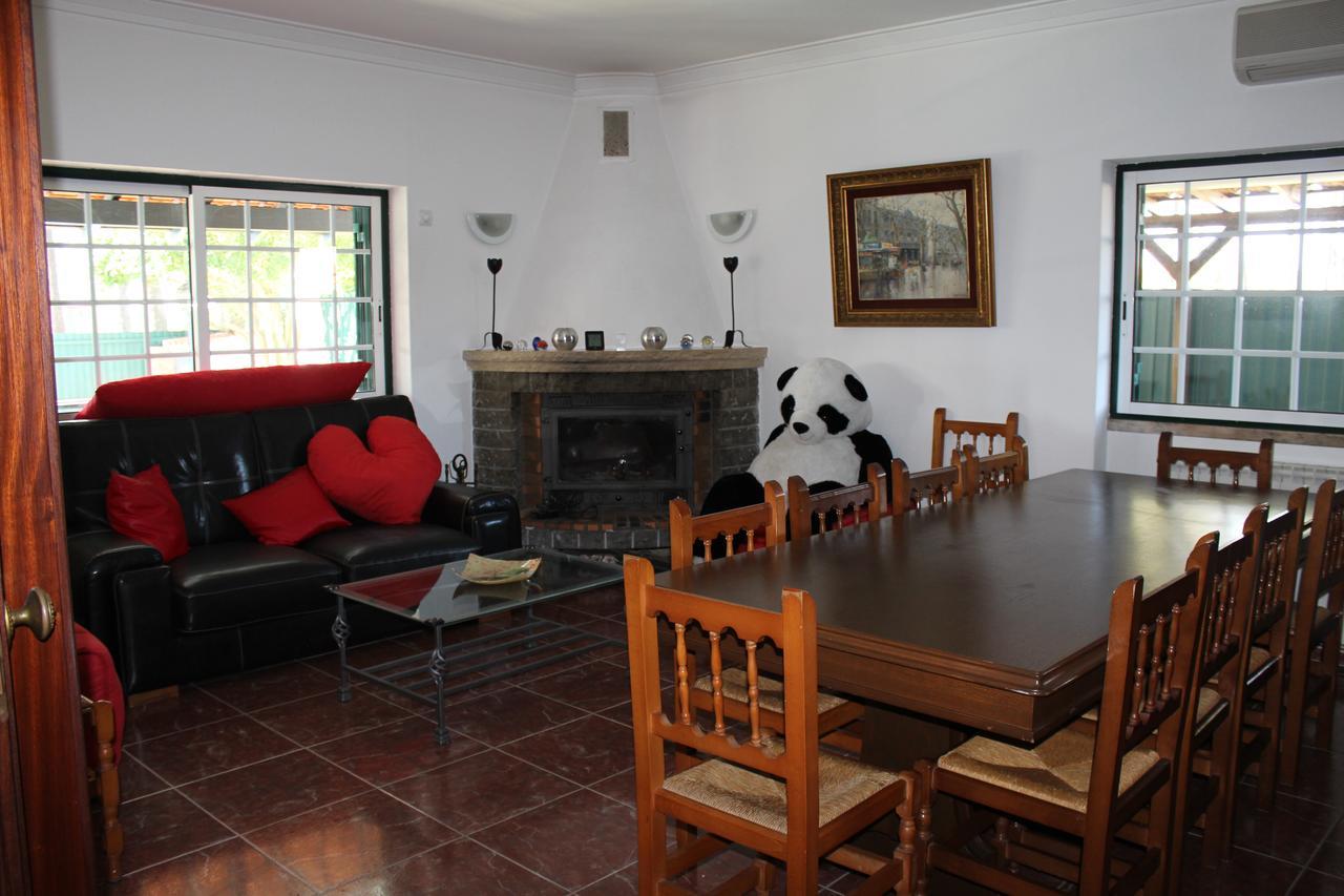 Hostel Casa Lucas Charneca  Bagian luar foto