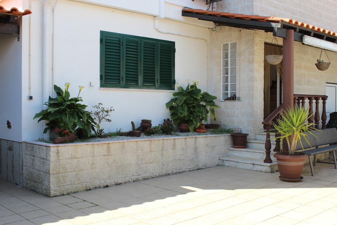 Hostel Casa Lucas Charneca  Bagian luar foto