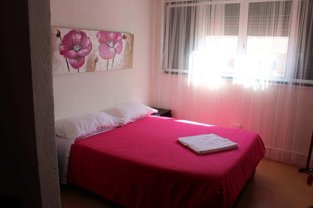 Hostel Casa Lucas Charneca  Bagian luar foto