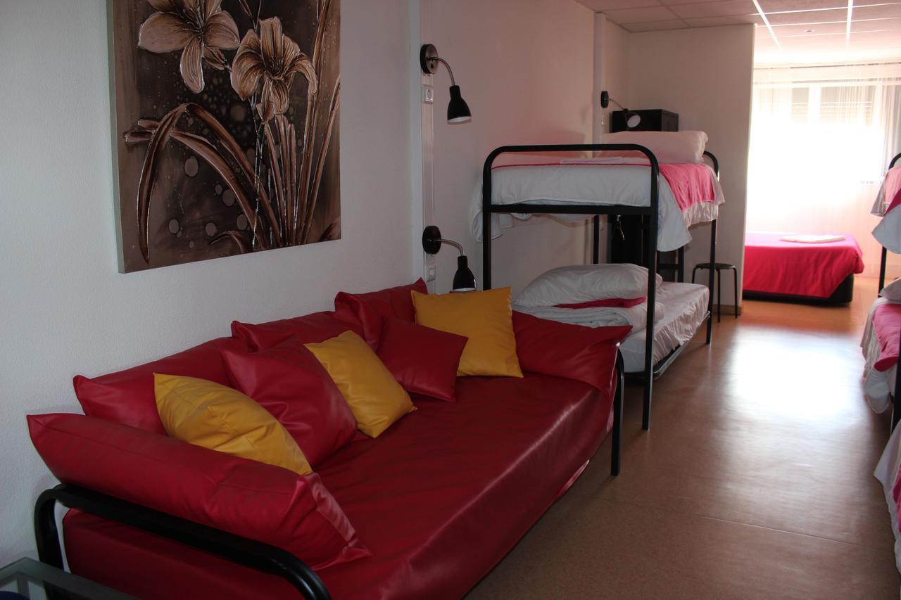 Hostel Casa Lucas Charneca  Bagian luar foto